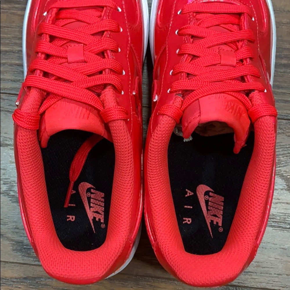 NIKE AIR FORCE 1 LV8 UV (GS) Siren Red/Siren Red-W - Picture 2 of 16